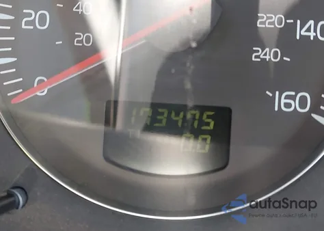 2004 Volvo S60 2.4 from USA, damaged, VIN YV1RS61T442343704